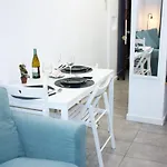 Stylish Studio Gio 211